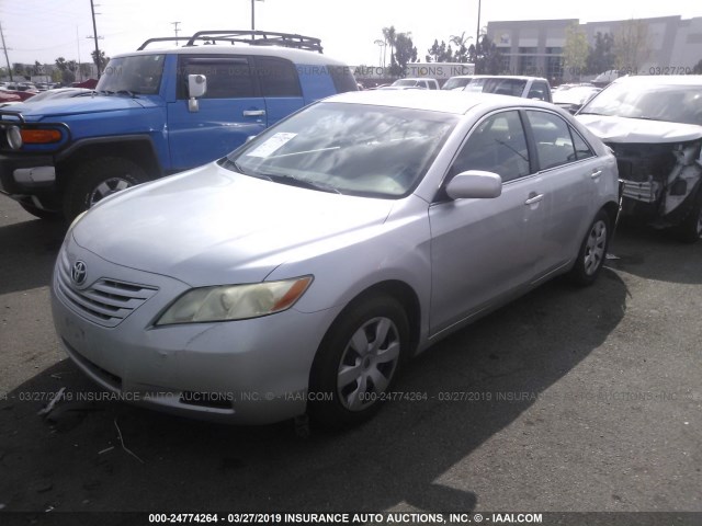 JTNBE46K173082500 - 2007 TOYOTA CAMRY NEW GENERAT CE/LE/XLE/SE SILVER photo 2