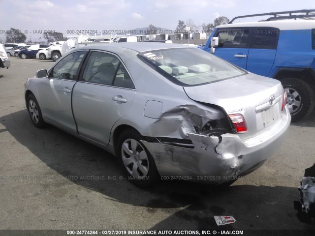 JTNBE46K173082500 - 2007 TOYOTA CAMRY NEW GENERAT CE/LE/XLE/SE SILVER photo 3