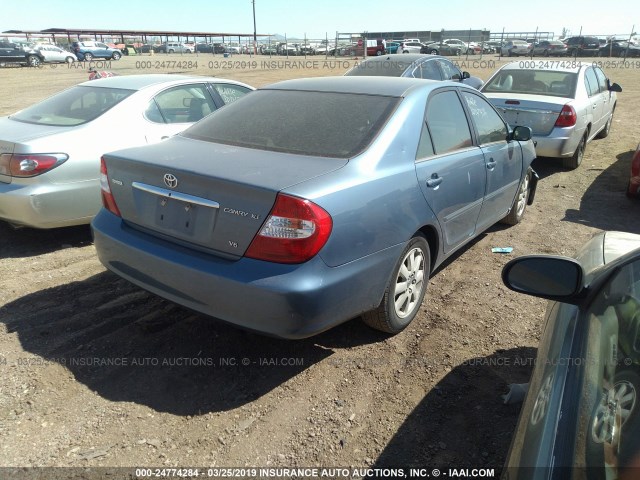 4T1BF30K04U577776 - 2004 TOYOTA CAMRY LE/XLE/SE BLUE photo 4