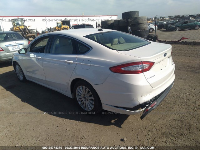 3FA6P0LU1GR282301 - 2016 FORD FUSION SE HYBRID WHITE photo 3