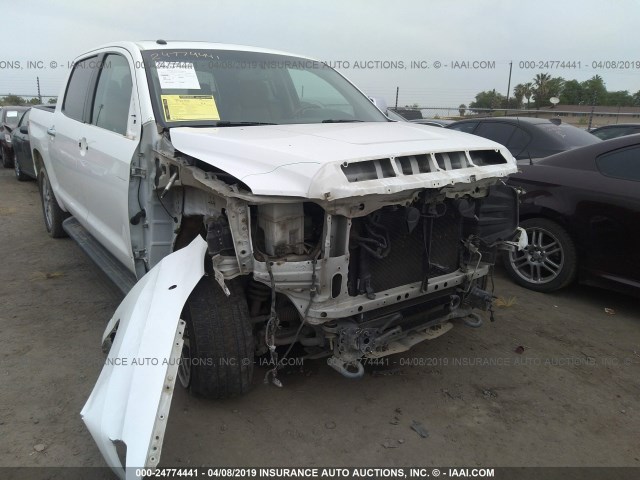 5TFAY5F19GX518572 - 2016 TOYOTA TUNDRA CREWMAX 1794/PLATINUM WHITE photo 6