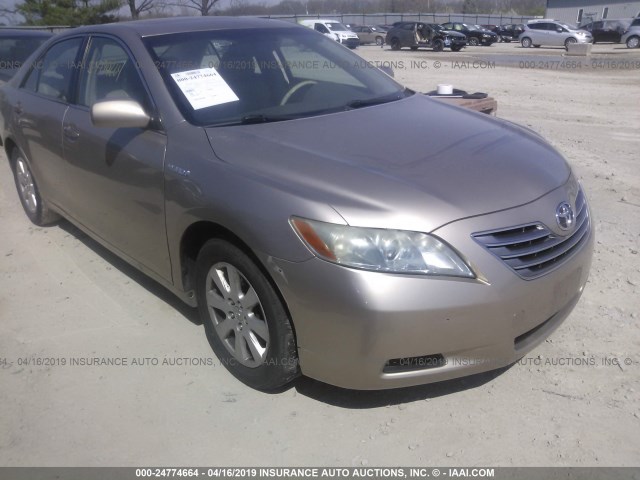 JTNBB46K673001502 - 2007 TOYOTA CAMRY NEW GENERAT HYBRID GOLD photo 6