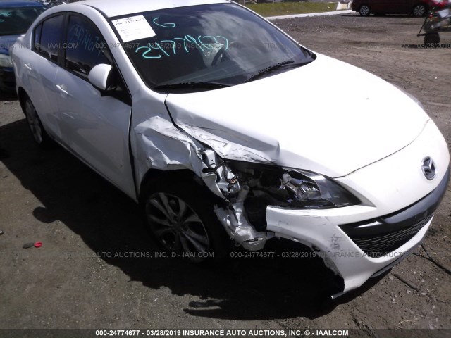 JM1BL1U56B1482465 - 2011 MAZDA 3 S WHITE photo 6