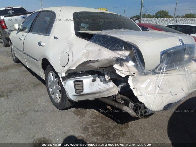 1LNHM82VX7Y623888 - 2007 LINCOLN TOWN CAR SIGNATURE LIMITED WHITE photo 6