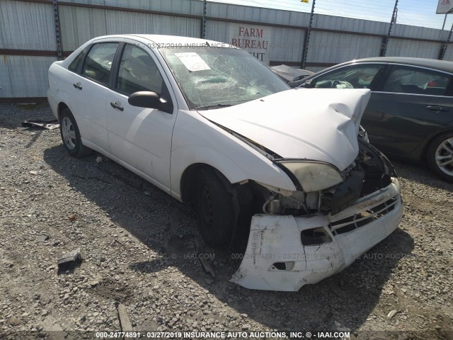 1FAFP34N77W318031 - 2007 FORD FOCUS ZX4/S/SE/SES WHITE photo 1