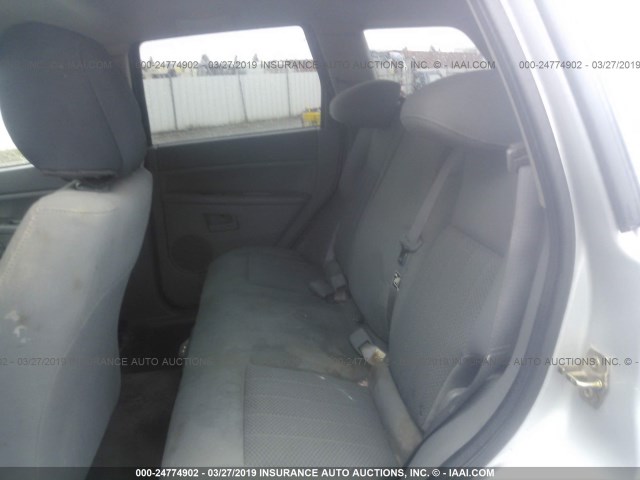1J4GR48K66C234596 - 2006 JEEP GRAND CHEROKEE LAREDO/COLUMBIA/FREEDOM 银色 照片 8