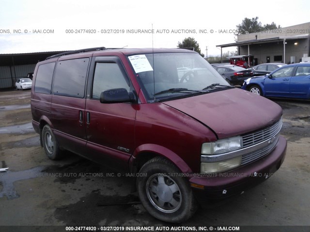 1GNDM19W5WB203280 - 1998 CHEVROLET ASTRO RED photo 1