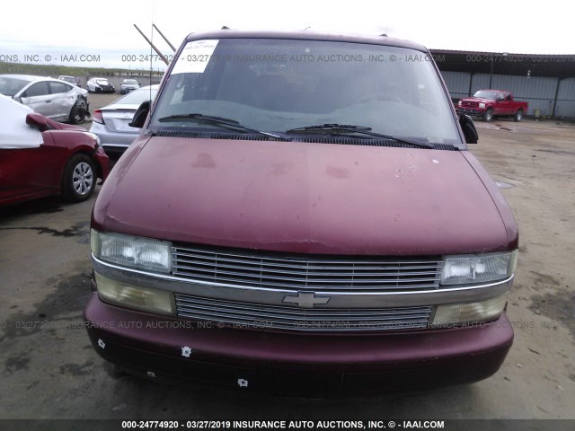 1GNDM19W5WB203280 - 1998 CHEVROLET ASTRO RED photo 6