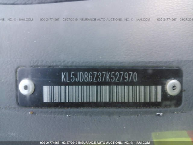 KL5JD86Z37K527970 - 2007 SUZUKI FORENZA CONVENIENCE/POPULAR BLACK photo 9