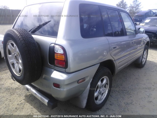 JT3HP10V4X7125329 - 1999 TOYOTA RAV4 SILVER photo 4