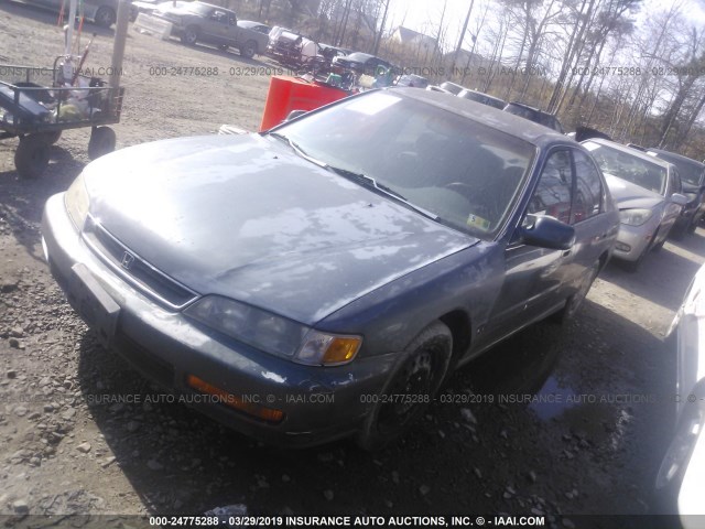 1HGCD5633VA090828 - 1997 HONDA ACCORD LX/EX BLUE photo 2