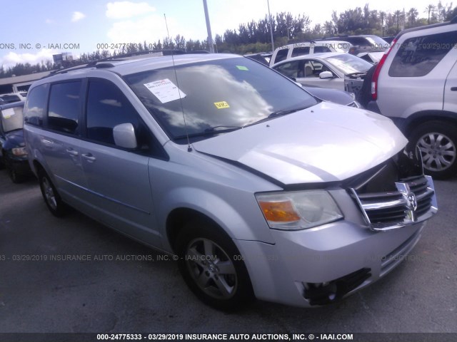 2D4RN5D19AR475679 - 2010 DODGE GRAND CARAVAN SXT SILVER photo 1