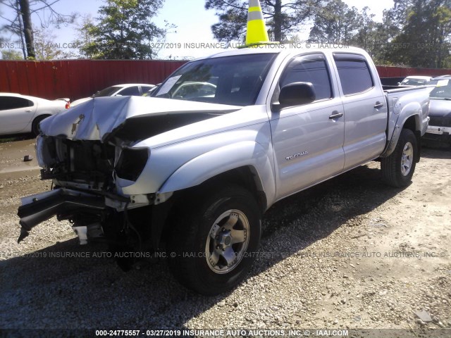 3TMJU62N46M022450 - 2006 TOYOTA TACOMA DOUBLE CAB PRERUNNER SILVER photo 2