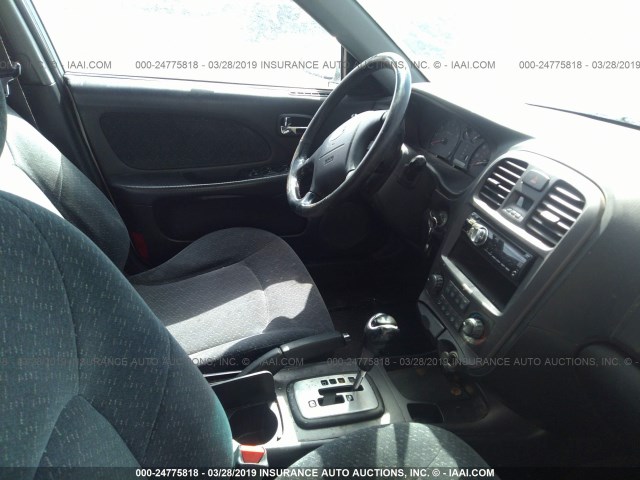 KMHWF25S84A913681 - 2004 HYUNDAI SONATA GL SILVER photo 5