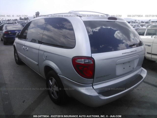 2D4GP44L44R522831 - 2004 DODGE GRAND CARAVAN SXT SILVER photo 3