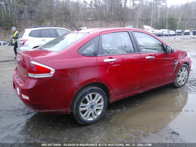 1FAHP35NX8W211337 - 2008 FORD FOCUS SE/SEL/SES RED photo 4