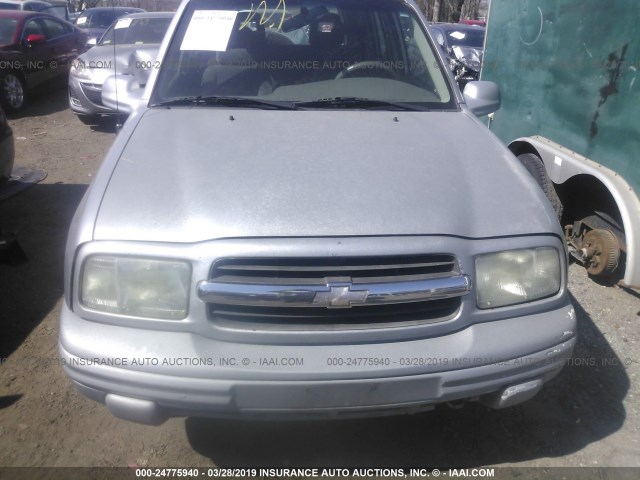 2CNBE634026932250 - 2002 CHEVROLET TRACKER LT SILVER photo 6