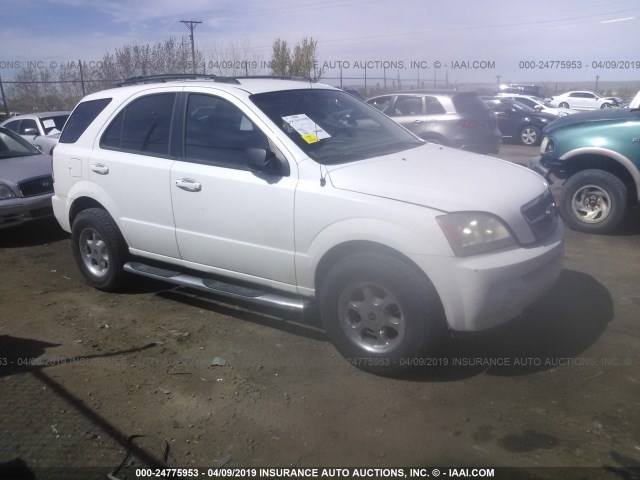 KNDJC733355408139 - 2005 KIA SORENTO EX/LX WHITE photo 1