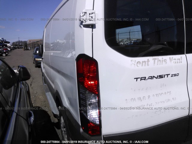 1FTYR1YM6JKA92579 - 2018 FORD TRANSIT T-250 WHITE photo 3