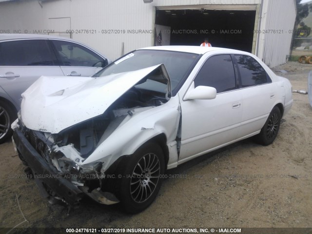 4T1BG22K8XU607759 - 1999 TOYOTA CAMRY CE/LE/XLE WHITE photo 2