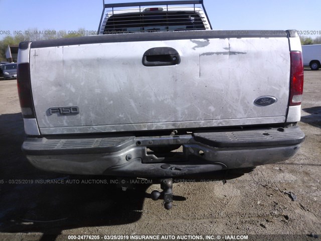 1FTSX31P33EB89090 - 2003 FORD F350 SRW SUPER DUTY WHITE photo 6