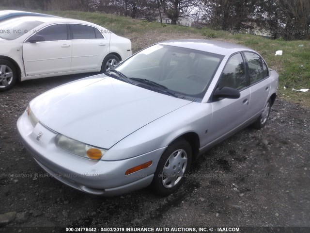 1G8ZH52822Z301524 - 2002 SATURN SL1 SILVER photo 2