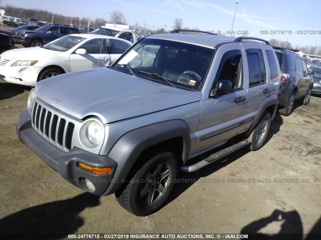 1J4GL48KX3W718587 - 2003 JEEP LIBERTY SPORT/FREEDOM SILVER photo 2