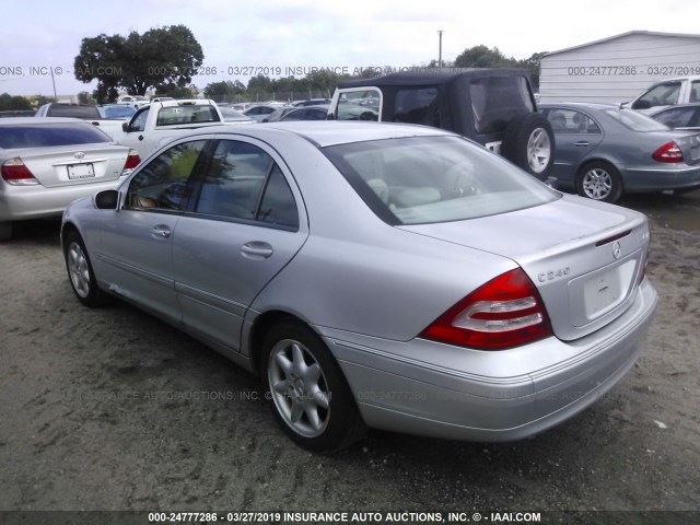 WDBRF81J73F424304 - 2003 MERCEDES-BENZ C 240 4MATIC SILVER photo 3