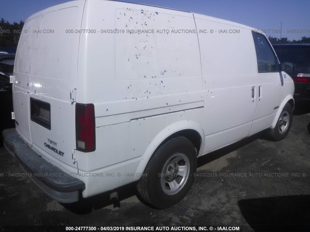 1GCDM19W21B116048 - 2001 CHEVROLET ASTRO WHITE photo 4