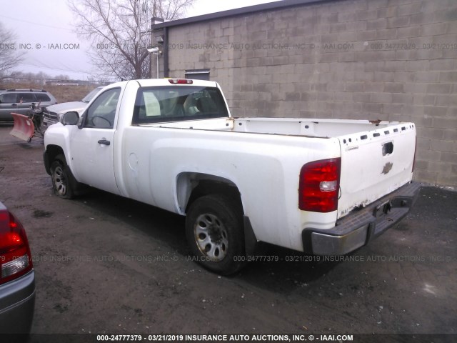 1GCEC14X78Z109699 - 2008 CHEVROLET SILVERADO C1500 WHITE photo 3