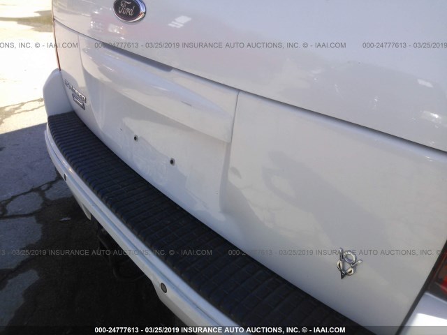 1FMDU65W33ZA71128 - 2003 FORD EXPLORER LIMITED WHITE photo 6