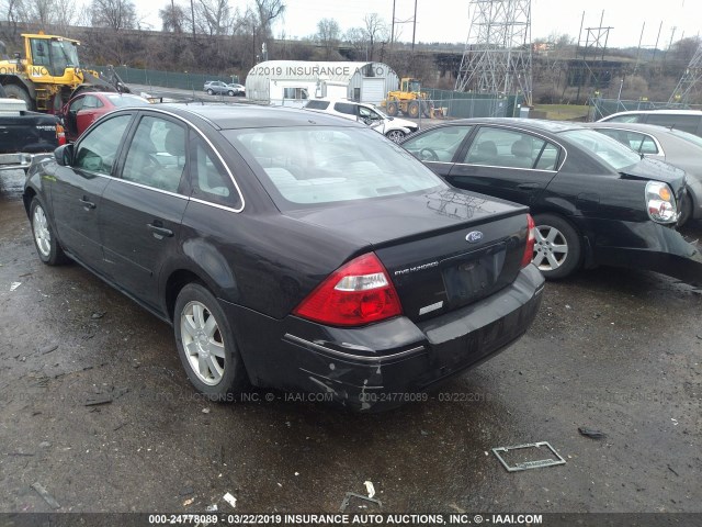 1FAFP23176G121555 - 2006 FORD FIVE HUNDRED SE BLACK photo 3