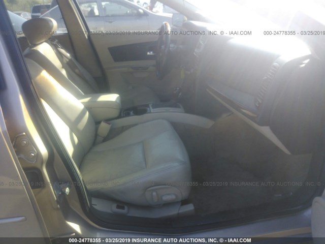 1G6DP567X50147340 - 2005 CADILLAC CTS HI FEATURE V6 BEIGE photo 5