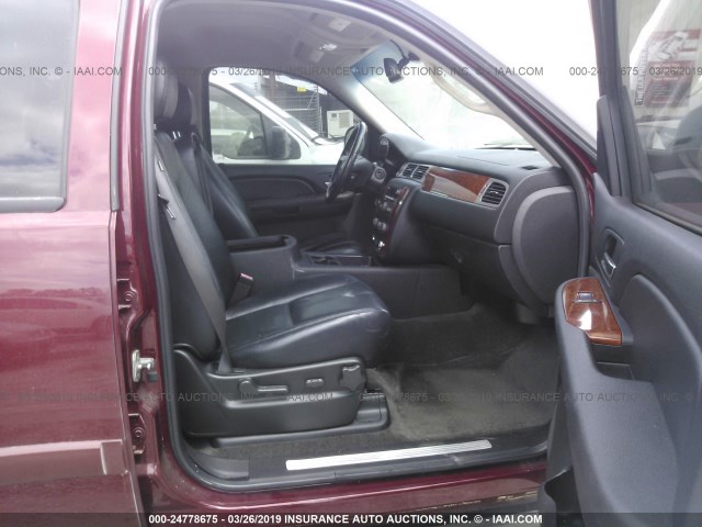 3GNFC16J28G208452 - 2008 CHEVROLET SUBURBAN BURGUNDY photo 5