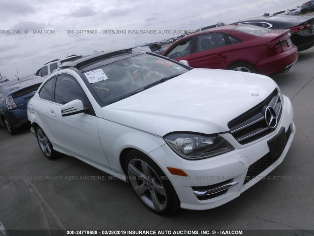 WDDGJ5HB5EG239224 - 2014 MERCEDES-BENZ C 350 WHITE photo 1