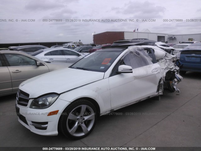 WDDGJ5HB5EG239224 - 2014 MERCEDES-BENZ C 350 WHITE photo 2