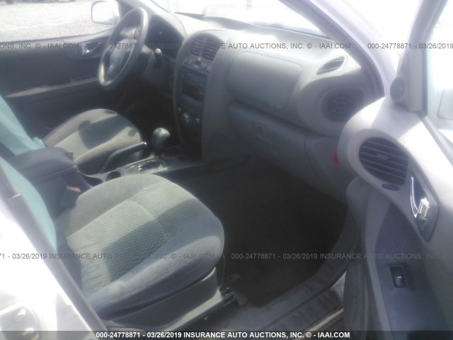 KM8SB12B03U354701 - 2003 HYUNDAI SANTA FE GL WHITE photo 5