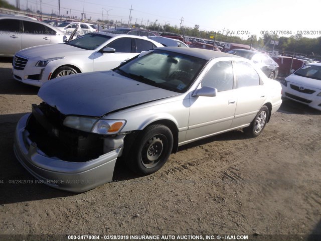 JT2BF22K7Y0287732 - 2000 TOYOTA CAMRY CE/LE/XLE SILVER photo 2