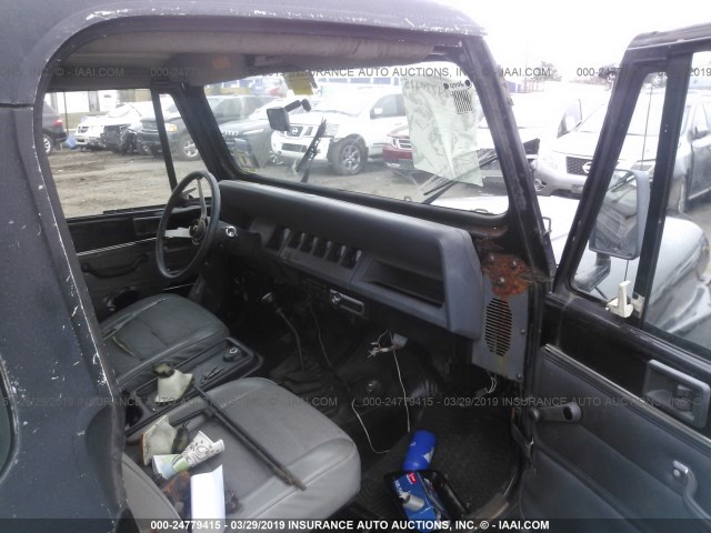 2BCHV81S3JB540074 - 1988 JEEP WRANGLER S BLACK photo 5