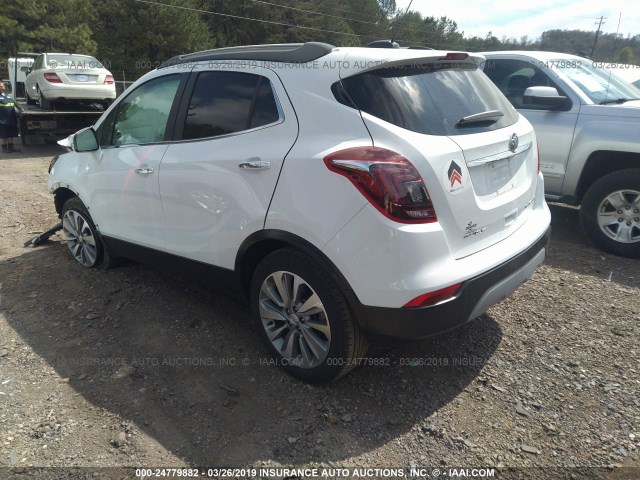 KL4CJASB2JB609735 - 2018 BUICK ENCORE PREFERRED WHITE photo 3