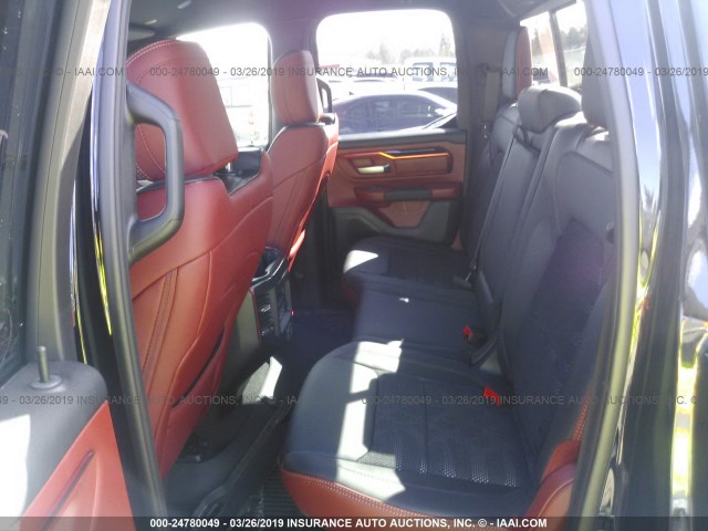 1C6SRFET6KN746888 - 2019 RAM 1500 REBEL შავი ფოტო 8