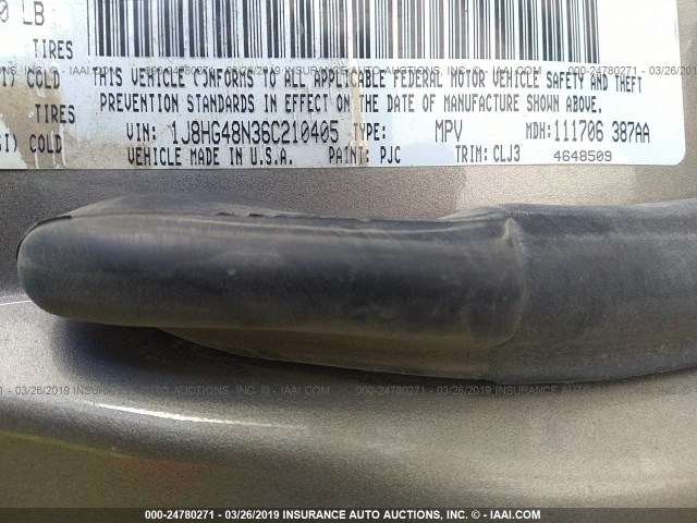 1J8HG48N36C210405 - 2006 JEEP COMMANDER Champagne photo 9