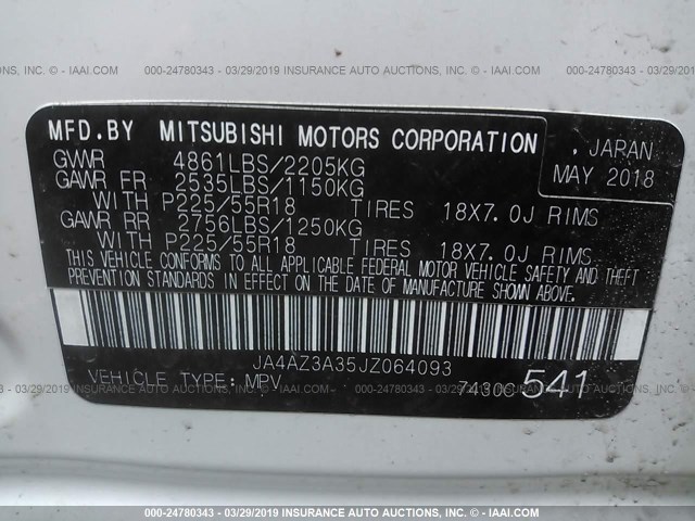 JA4AZ3A35JZ064093 - 2018 MITSUBISHI OUTLANDER SE/SEL WHITE photo 9