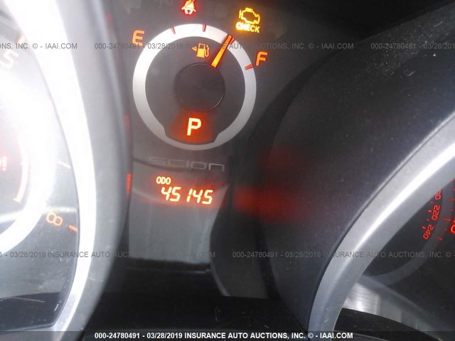 JTKJF5C78FJ004706 - 2015 TOYOTA SCION TC თეთრი ფოტო 7