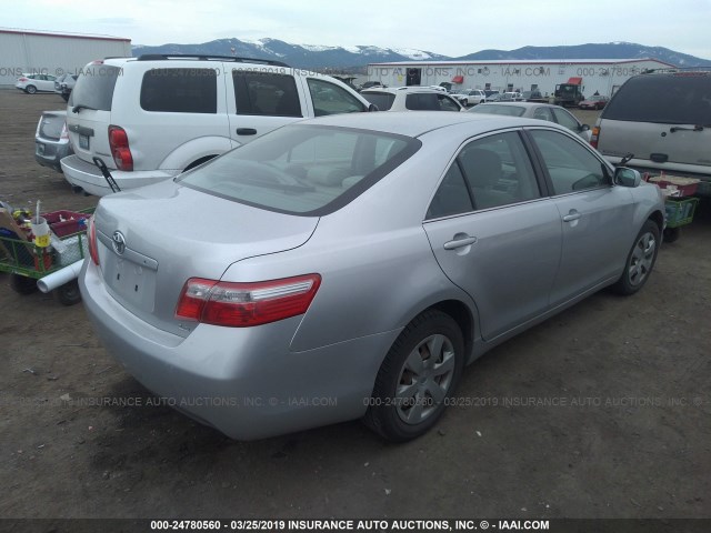 4T1BE46K87U193376 - 2007 TOYOTA CAMRY NEW GENERAT CE/LE/XLE/SE SILVER photo 4