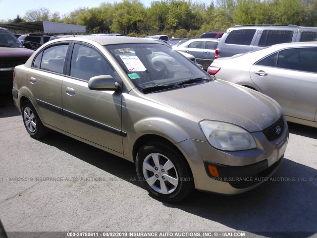 KNADE123986381529 - 2008 KIA RIO LX/SX GOLD photo 1