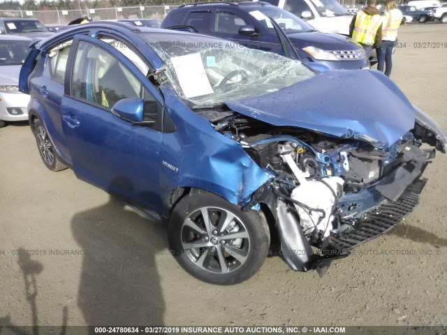 JTDKDTB36J1604010 - 2018 TOYOTA PRIUS C BLUE photo 1