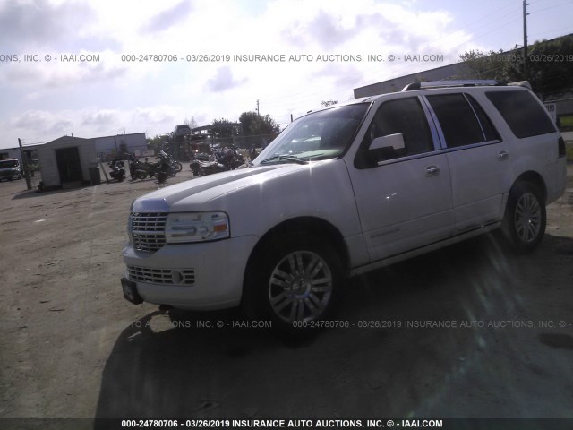5LMFU27568LJ01235 - 2008 LINCOLN NAVIGATOR Blanc photo 2