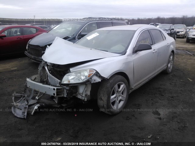 1G1ZA5E05AF254157 - 2010 CHEVROLET MALIBU LS SILVER photo 2