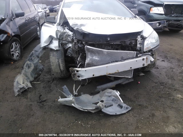 1G1ZA5E05AF254157 - 2010 CHEVROLET MALIBU LS SILVER photo 6